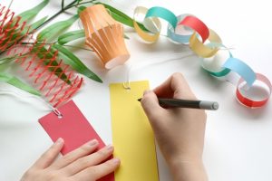 今更聞けない七夕の由来。七夕飾りはいつ出して、いつ片付ける?処分方法は?