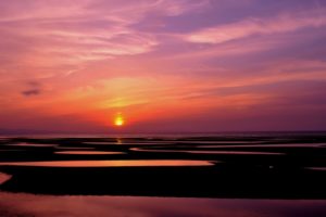 大分の夕日スポット、真玉海岸へのアクセス。日の入りと干潮時刻、駐車場は?