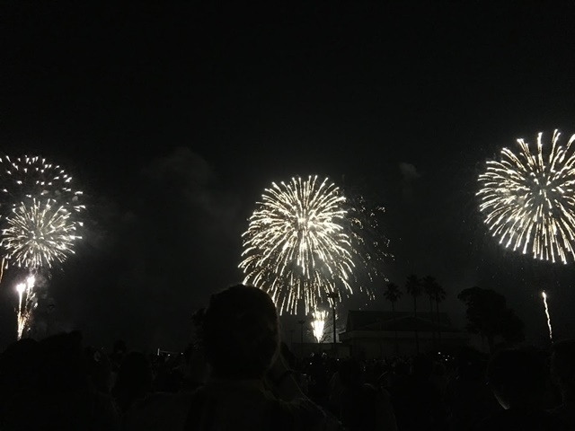 3か所花火同時打ち上げ
