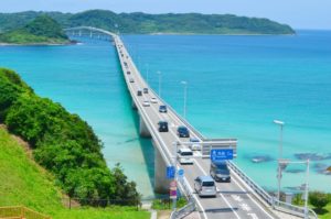 角島大橋の行き方、絶景の撮影場所は?泳ぐならどこのビーチがおすすめ?