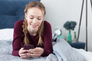 プレイパスのダウンロードと通信量は?パソコンでの再生や使えるのは何台まで?