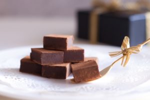 生チョコの作り方と板チョコの分量、賞味期限は？生クリームは代用できる？
