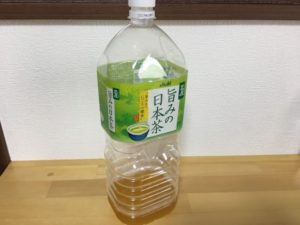 飲みかけのペットボトルの蓋が勝手にカタカタ動く現象、それってまさか…?!