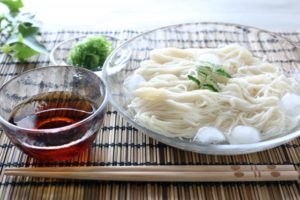 そうめんの美味しい茹で方と吹きこぼれ対策、コシがでる裏技やってみた!