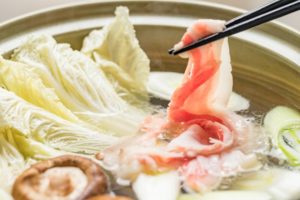 アクを取ったり抜いたりするのはなぜ?灰汁(アク)の全てが悪じゃない?!